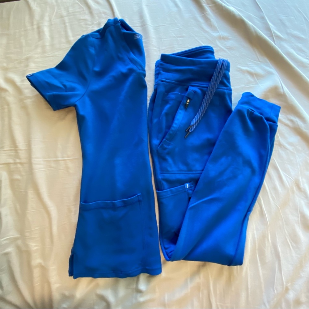Jaanuu Royal Blue Scrub Set XS Petite